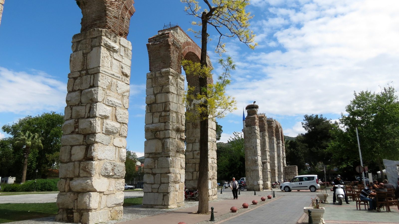 Storks nesting on the arches of the Byzantine aqueduct in the center of Selçuk